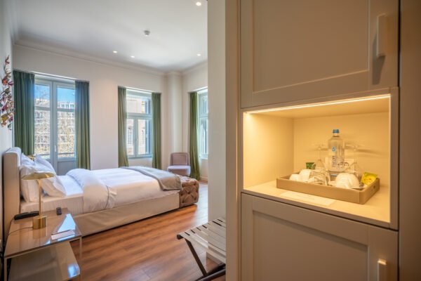 Premier Suite + Balcony — Nine Athens Hotel