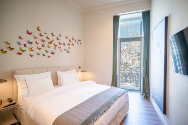 Premier Suite + Balcony — Nine Athens Hotel