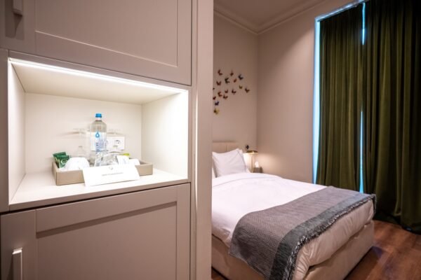 Cozy Suite — Nine Athens Hotel