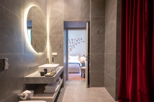 Cozy Suite — Nine Athens Hotel